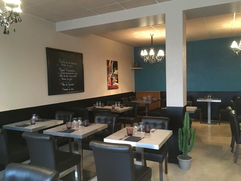 Hotel Du Centre - Restaurant Le P'Tit Gourmet Тонер Екстериор снимка