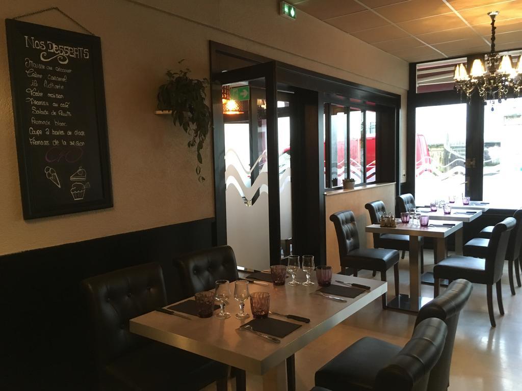 Hotel Du Centre - Restaurant Le P'Tit Gourmet Тонер Екстериор снимка