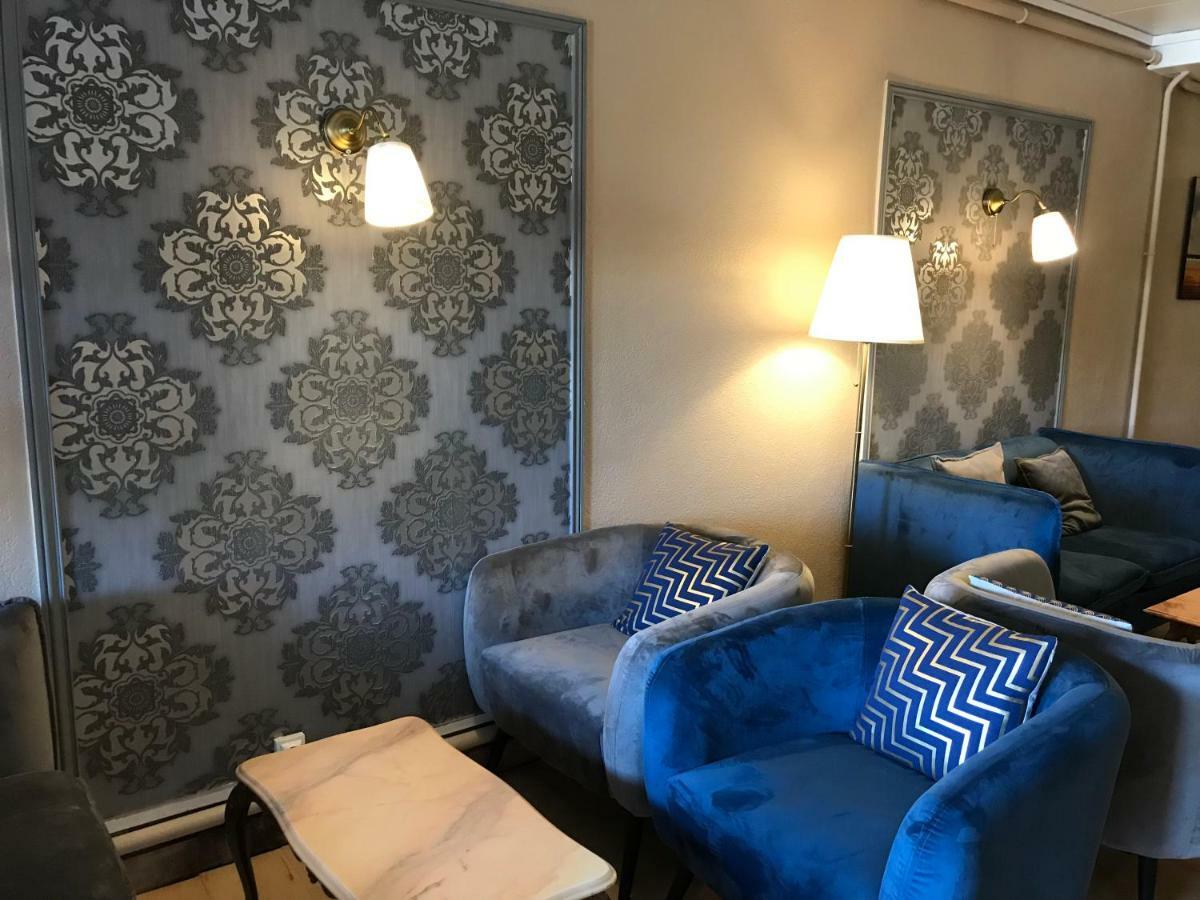 Hotel Du Centre - Restaurant Le P'Tit Gourmet Тонер Екстериор снимка