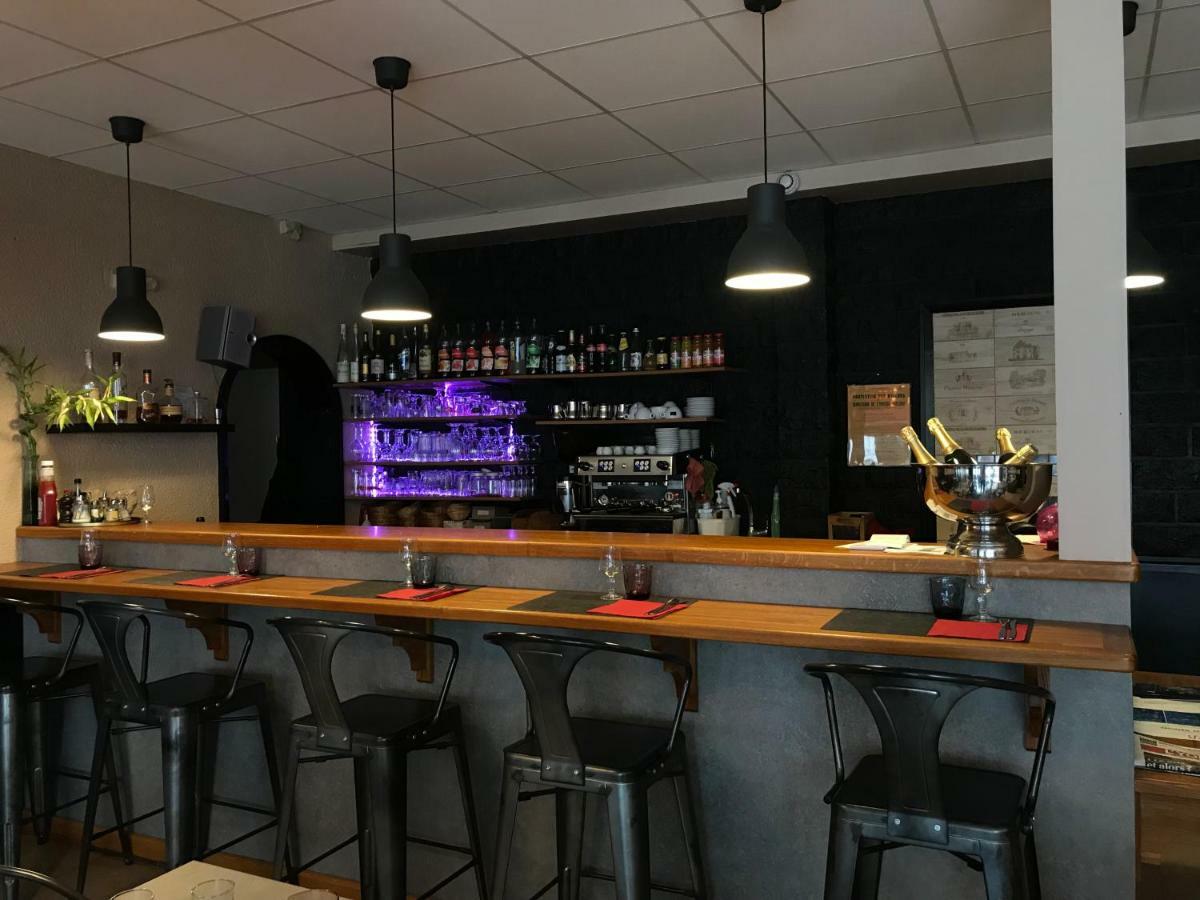 Hotel Du Centre - Restaurant Le P'Tit Gourmet Тонер Екстериор снимка